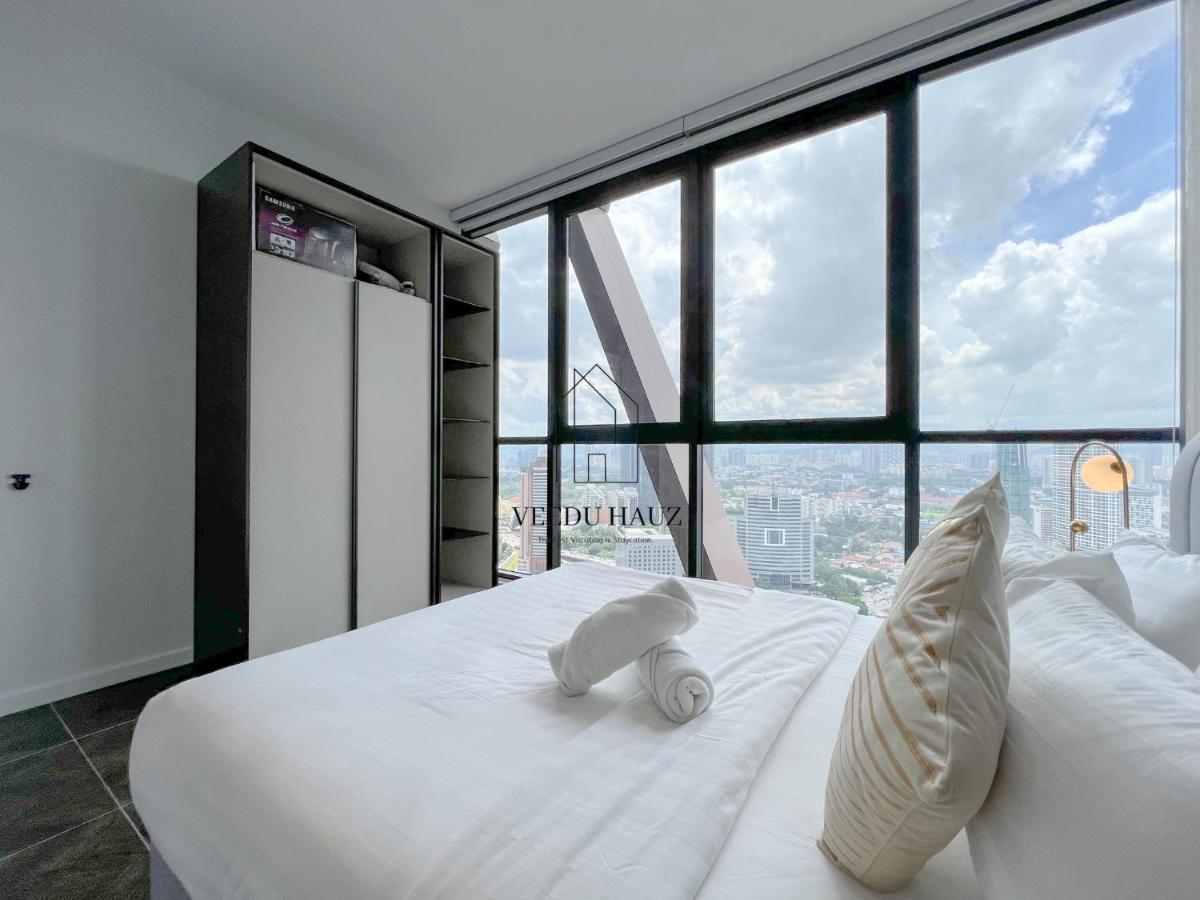 Scarletz Suites At Klcc By Veedu Hauz Куала-Лумпур Экстерьер фото